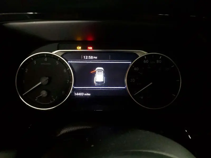 2024 NISSAN PATHFINDER SV  