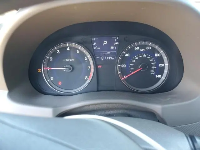 2012 HYUNDAI ACCENT GLS