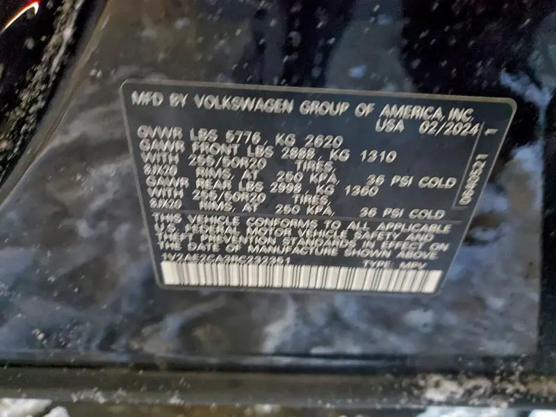 2024 VOLKSWAGEN ATLAS CROSS SPORT SEL R-LINE  