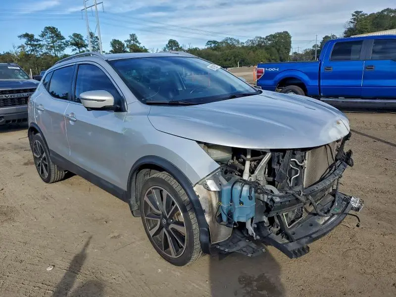 2017 NISSAN ROGUE SPORT S  