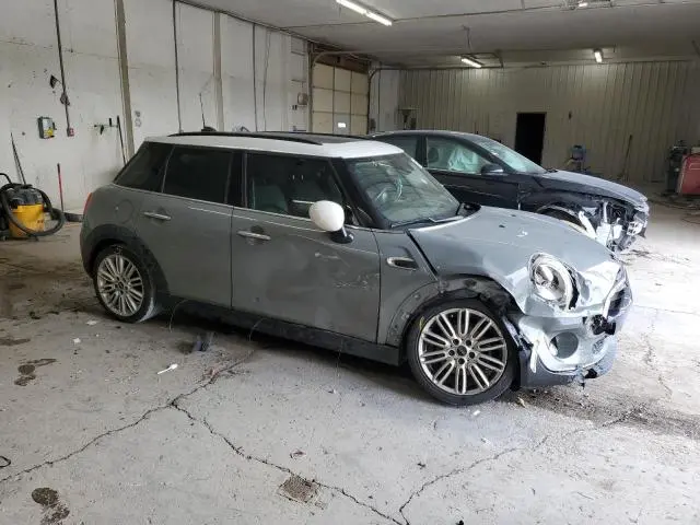2016 MINI COOPER   