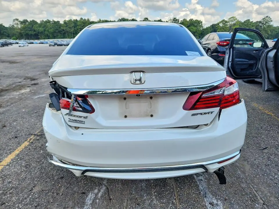 2017 HONDA ACCORD SPORT  