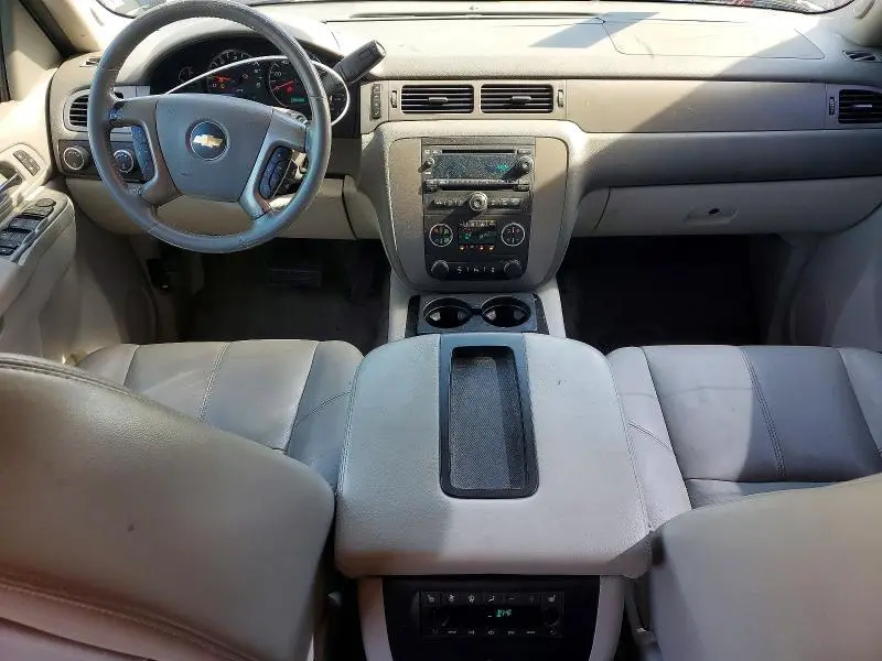 2012 CHEVROLET SUBURBAN K1500 LT  