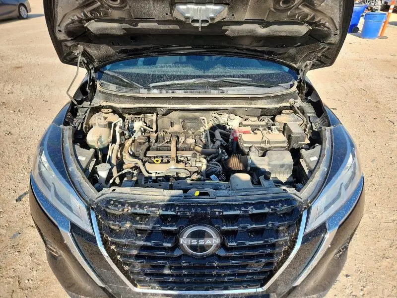 2024 NISSAN KICKS S  