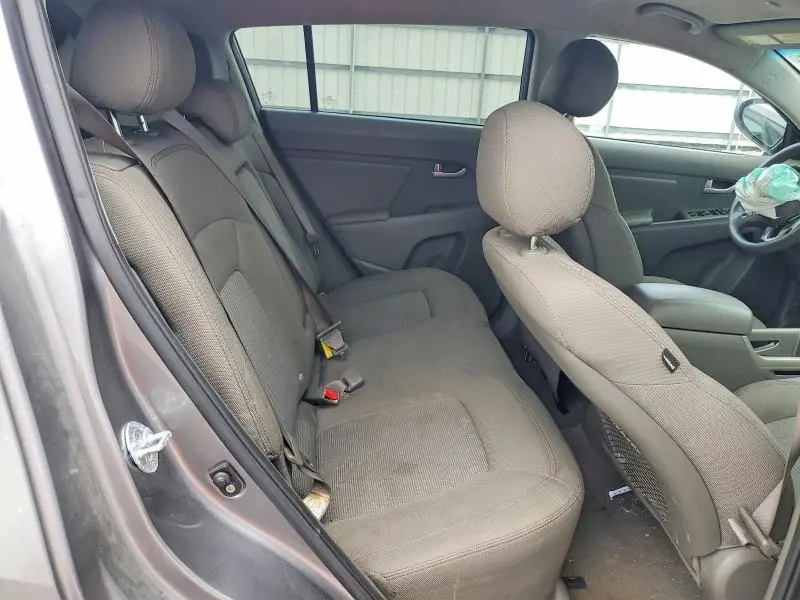 2016 KIA SPORTAGE LX  