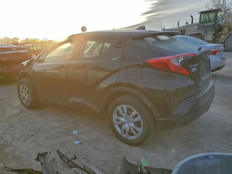 2019 TOYOTA C-HR XLE  
