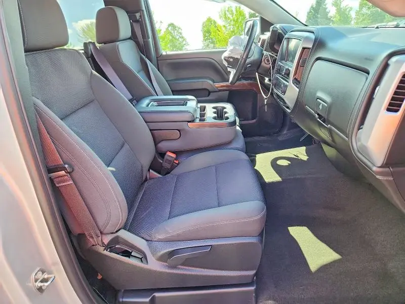 2017 GMC SIERRA K1500 SLE  