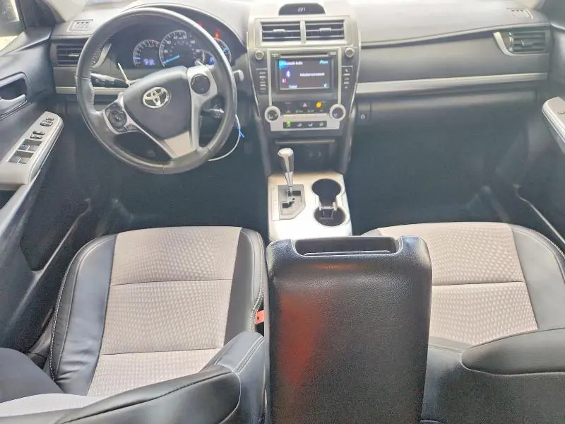 2012 TOYOTA CAMRY SE  