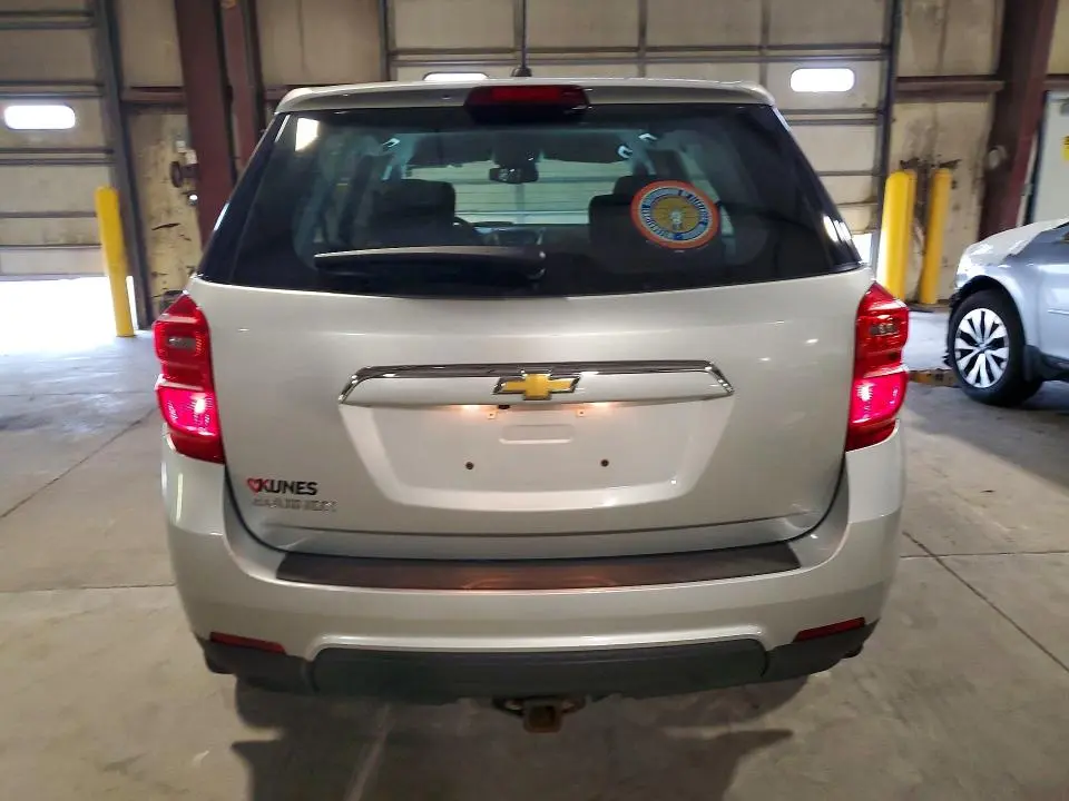 2017 CHEVROLET EQUINOX LS  