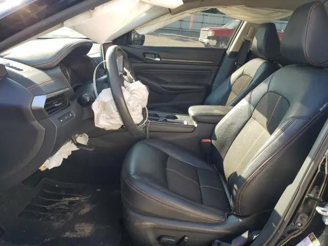2022 NISSAN ALTIMA SR  