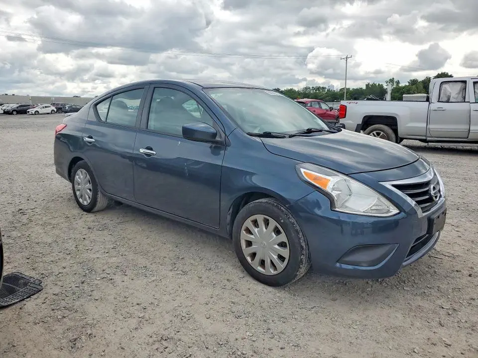 2017 NISSAN VERSA 1.6 SV  