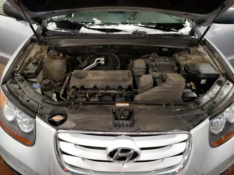 2010 HYUNDAI SANTA FE GLS  