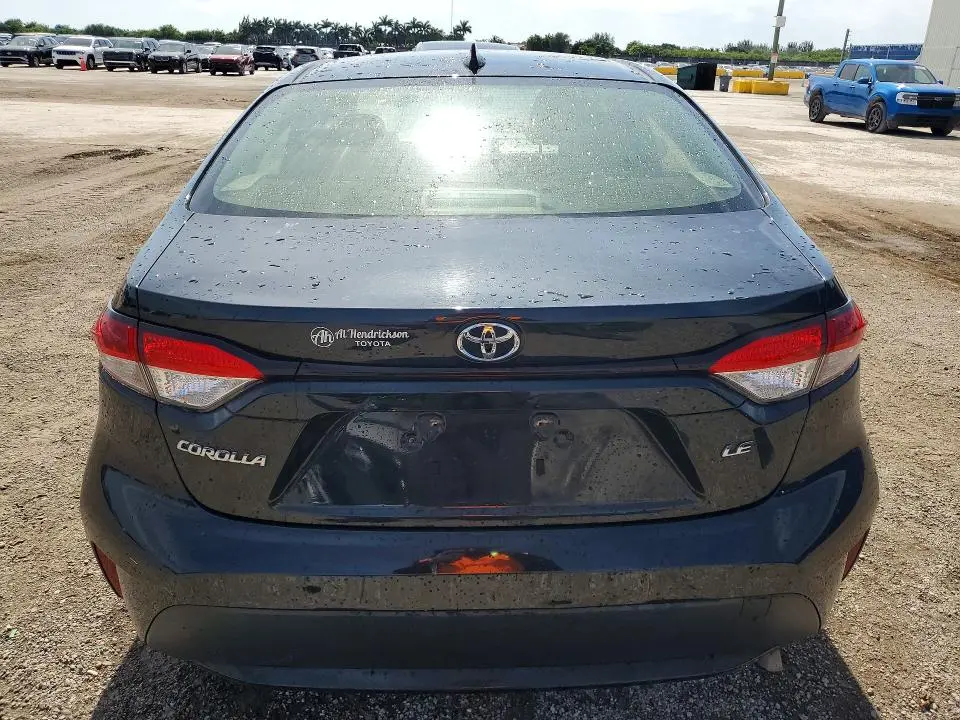 2022 TOYOTA COROLLA LE  