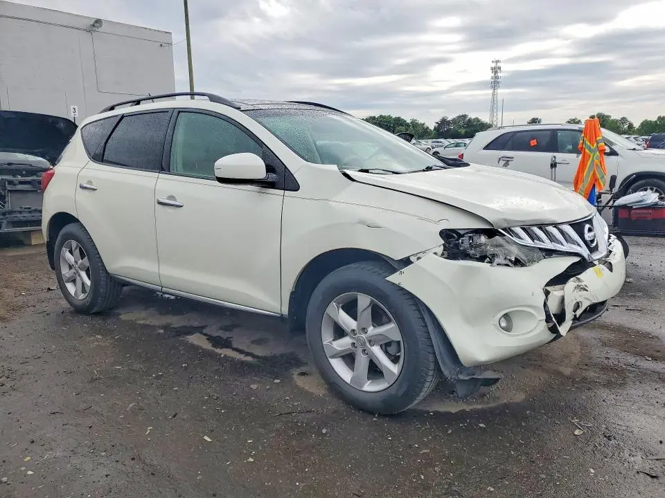 2010 NISSAN MURANO S  