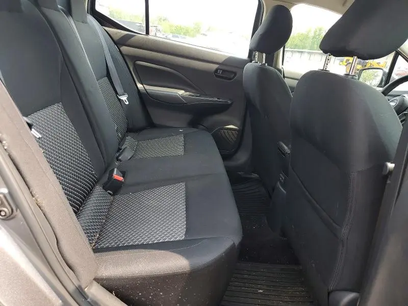 2020 NISSAN VERSA S  