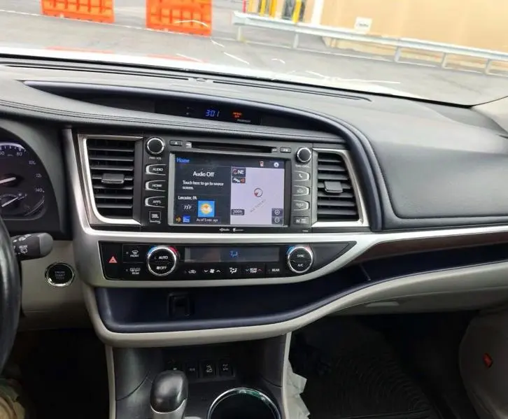 2014 TOYOTA HIGHLANDER LIMITED PLATINUM  