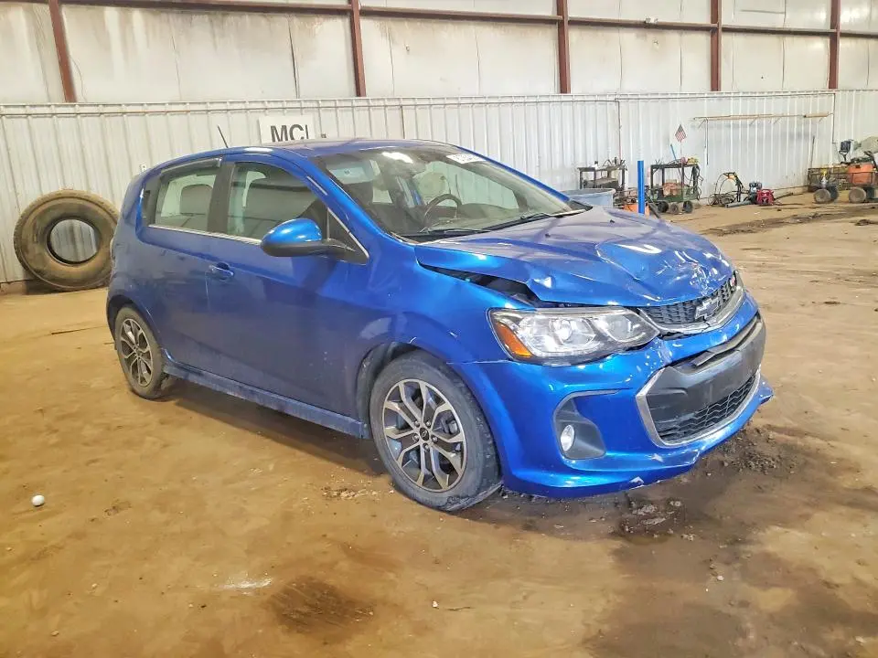 2018 CHEVROLET SONIC LT  