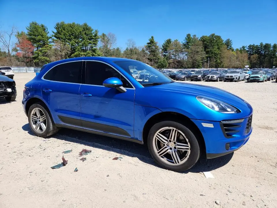 2017 PORSCHE MACAN S  