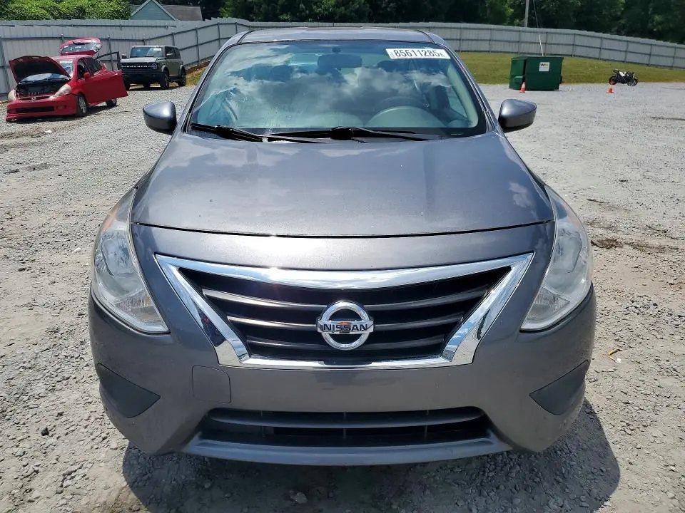 2018 NISSAN VERSA S  