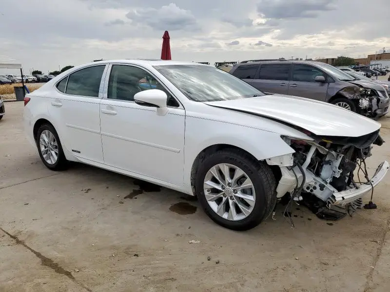 2013 LEXUS ES 300H  