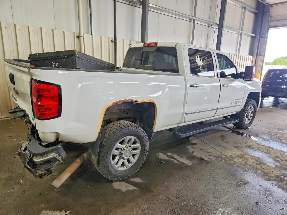2015 CHEVROLET SILVERADO K2500 HEAVY DUTY LTZ  