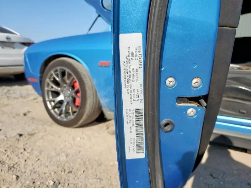 2015 DODGE CHALLENGER SRT 392  