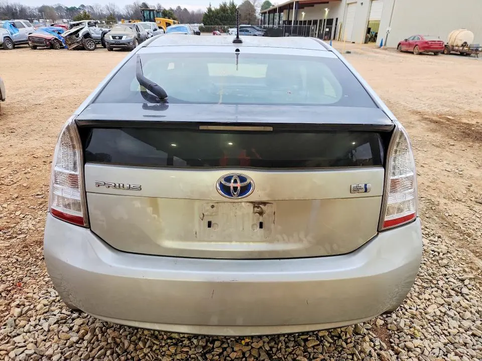 2011 TOYOTA PRIUS   