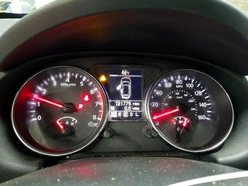 2013 NISSAN ROGUE S  