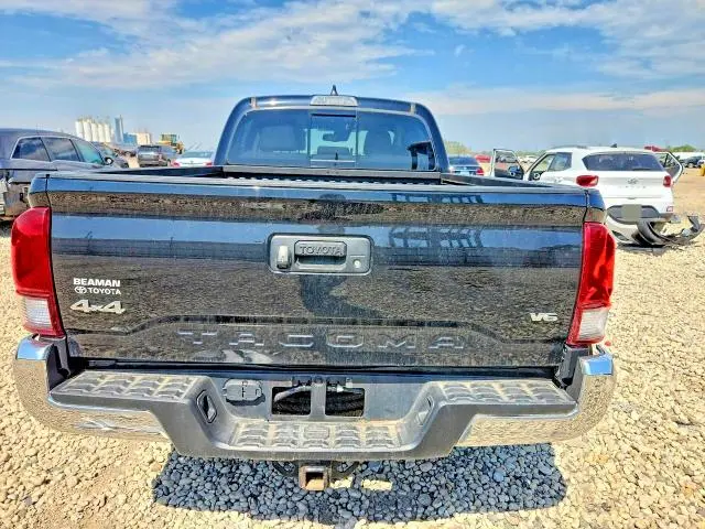 2022 TOYOTA TACOMA SR5 V6  