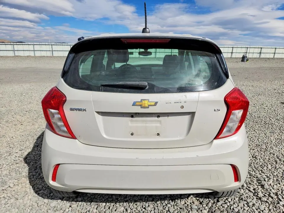 2016 CHEVROLET SPARK LS  