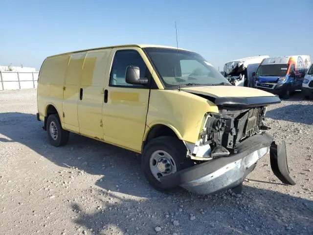 2010 CHEVROLET EXPRESS G2500   