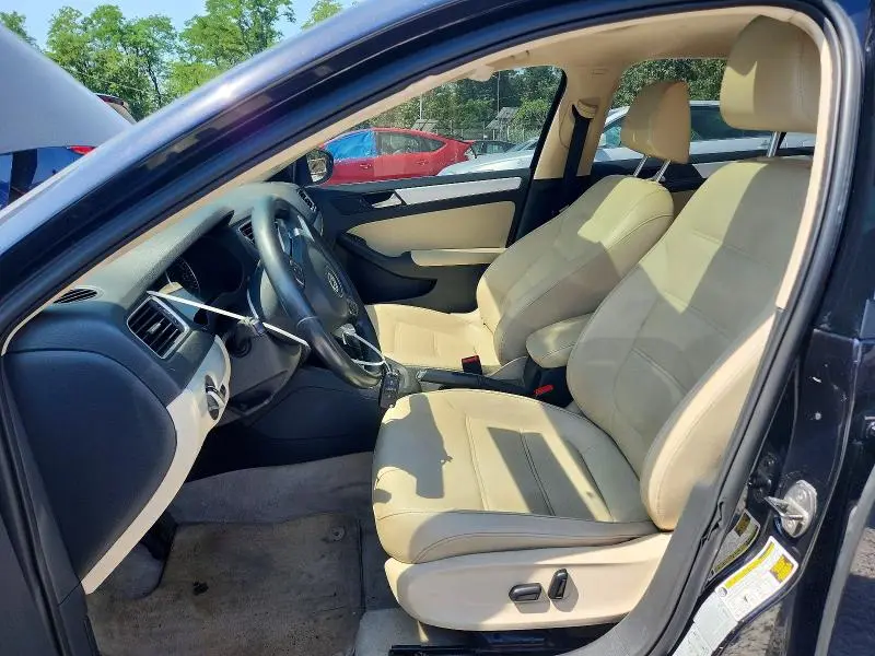 2013 VOLKSWAGEN JETTA HYBRID  