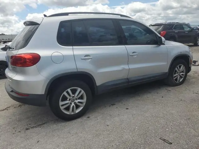 2015 VOLKSWAGEN TIGUAN S  