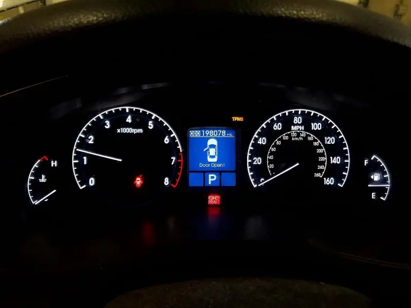 2011 HYUNDAI GENESIS 3.8L  