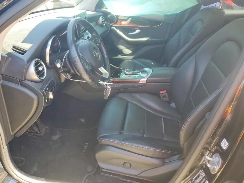2019 MERCEDES-BENZ GLC 300 4MATIC  