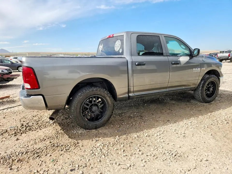 2013 RAM 1500 ST  