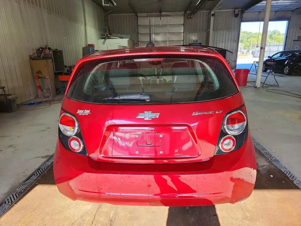 2016 CHEVROLET SONIC LT  