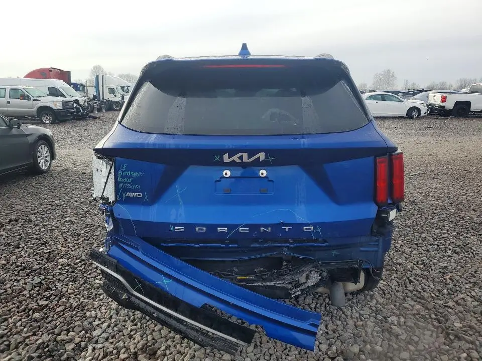 2022 KIA SORENTO SX  