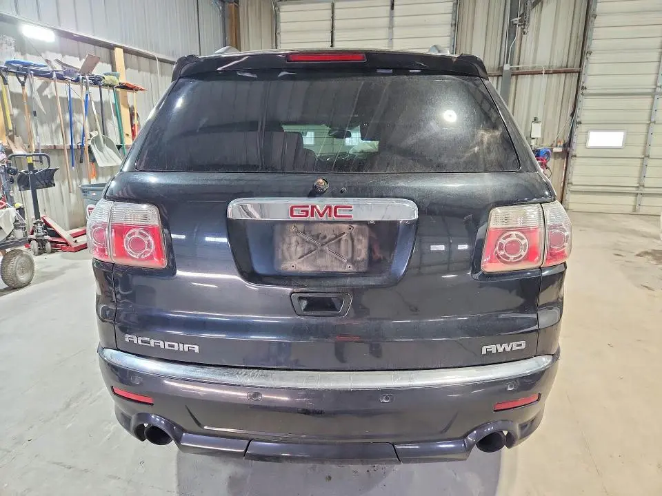 2011 GMC ACADIA DENALI  
