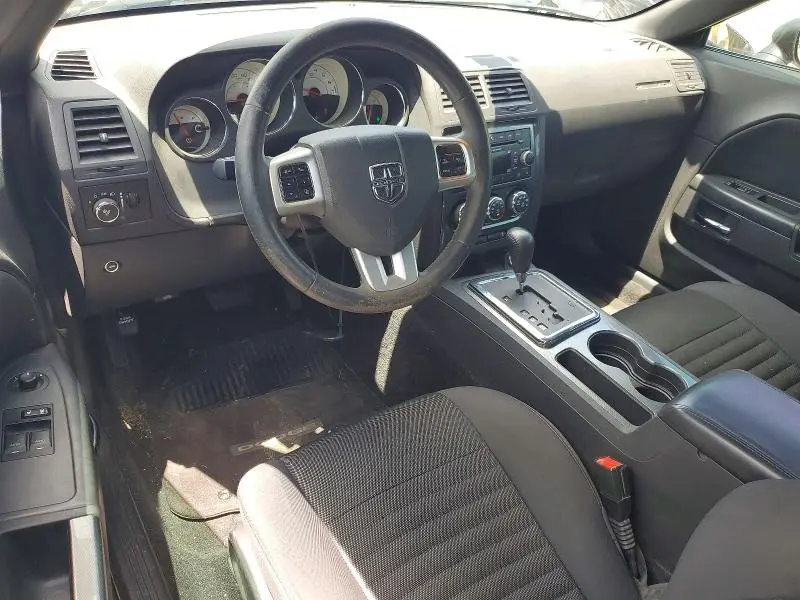 2014 DODGE CHALLENGER SXT  
