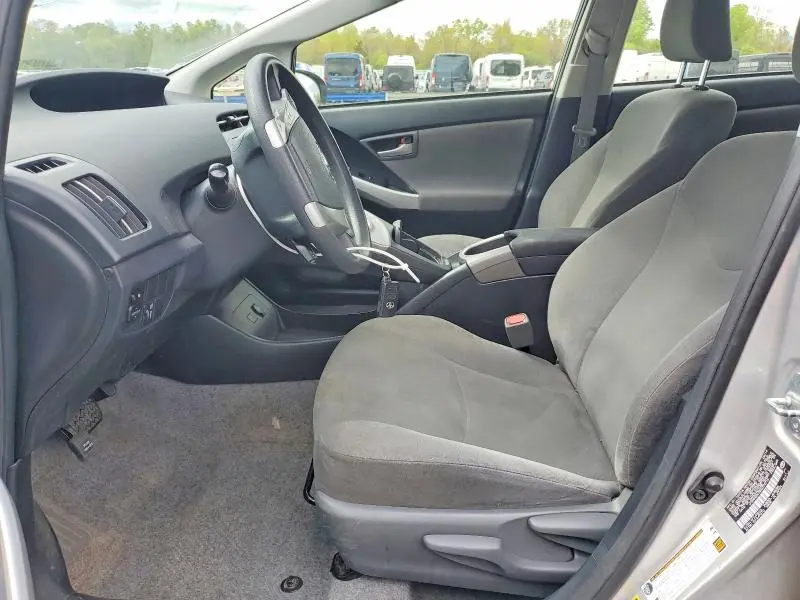 2014 TOYOTA PRIUS TWO  