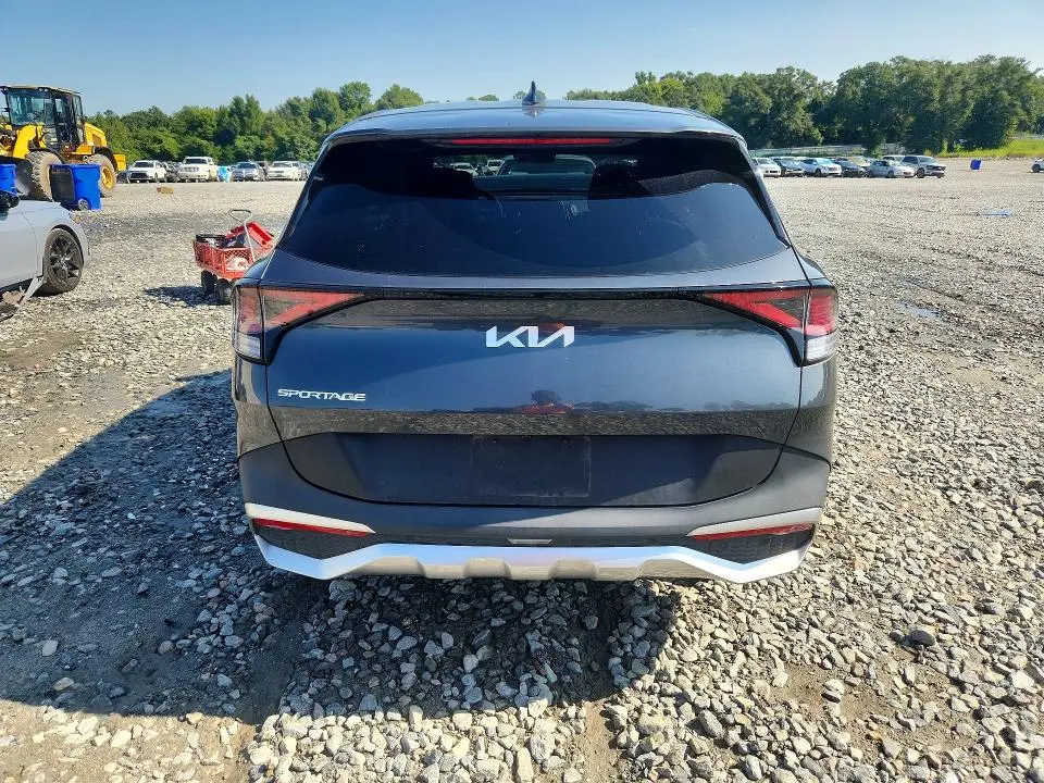 2023 KIA SPORTAGE EX  