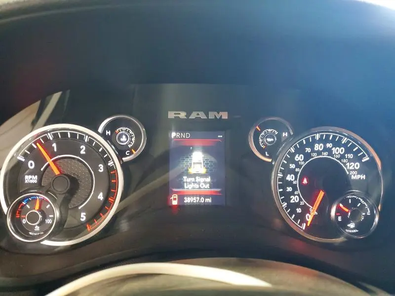 2024 RAM 3500 TRADESMAN  