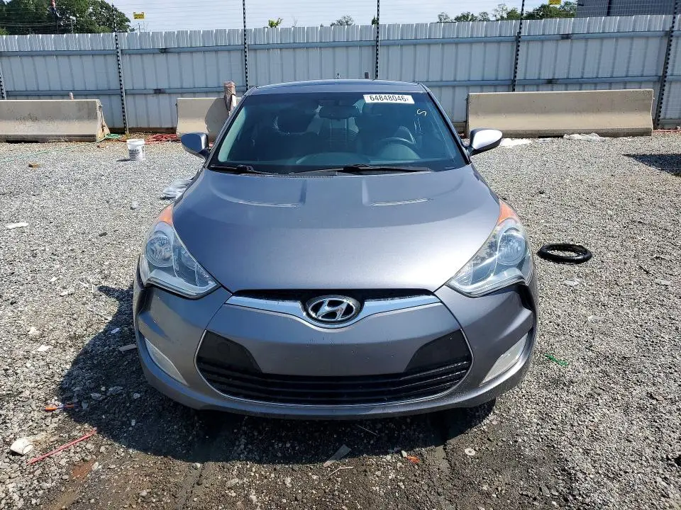 2013 HYUNDAI VELOSTER BASE  