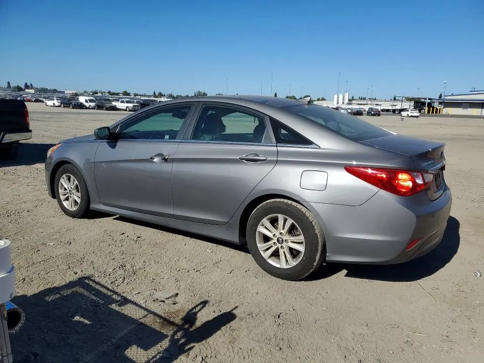 2014 HYUNDAI SONATA GLS  