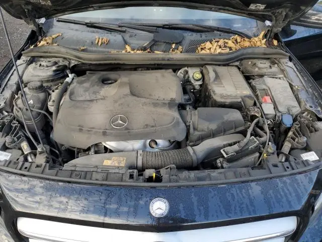 2015 MERCEDES-BENZ GLA 250 4MATIC  