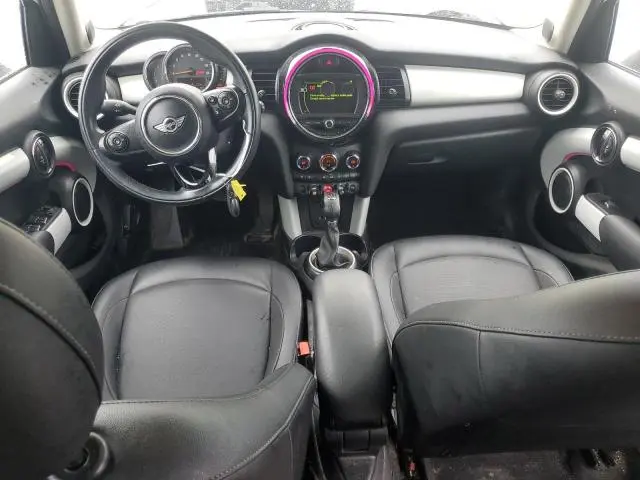 2017 MINI COOPER 