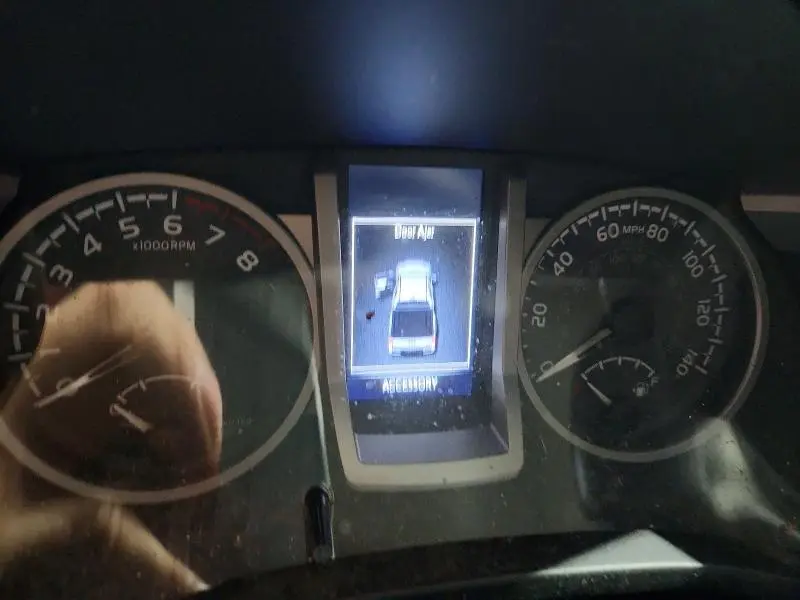 2023 TOYOTA TACOMA SR5 V6  