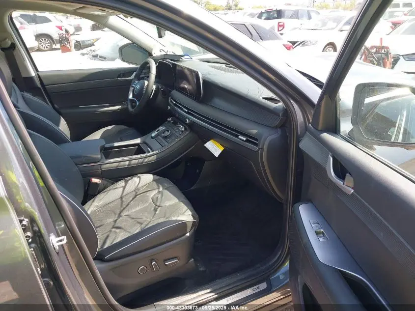 2025 HYUNDAI PALISADE LIMITED