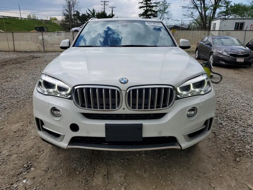 2017 BMW X5 XDR40E  